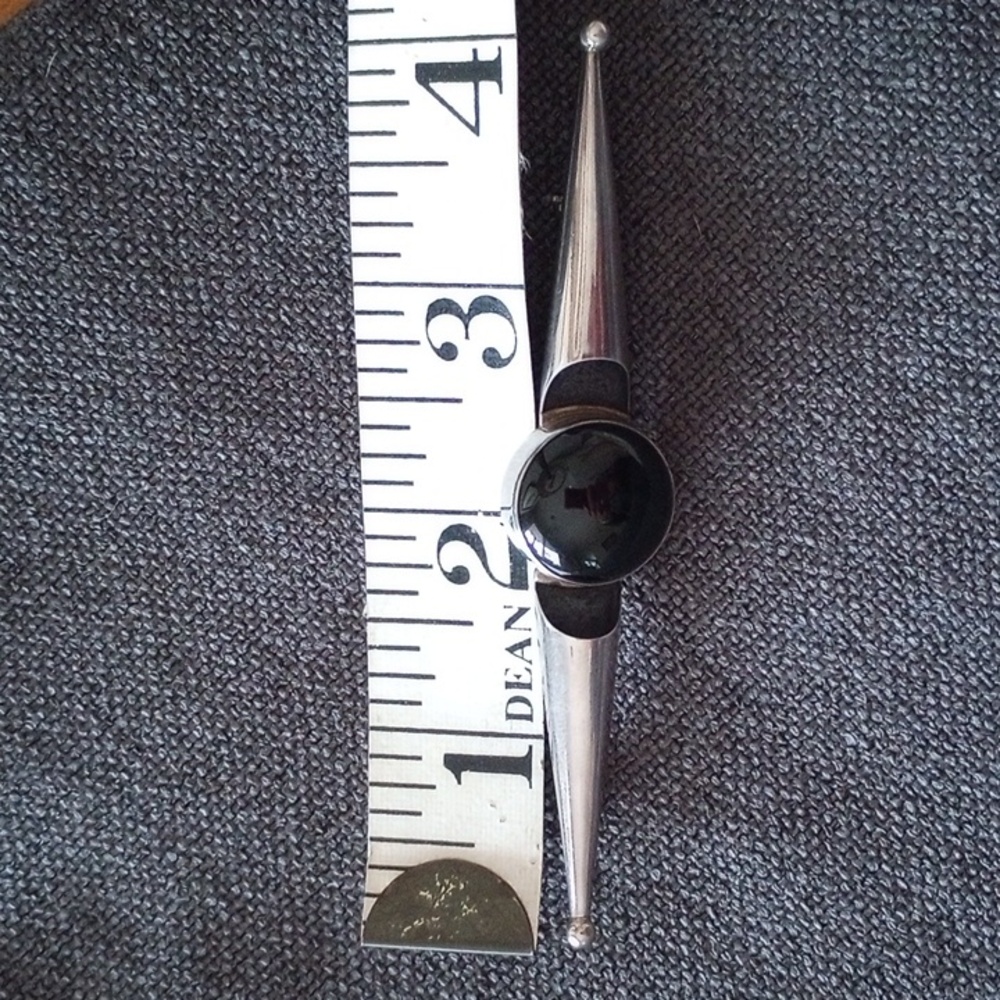 Sterling Silver and Black Onyx Brooch - Picture 5 of 5